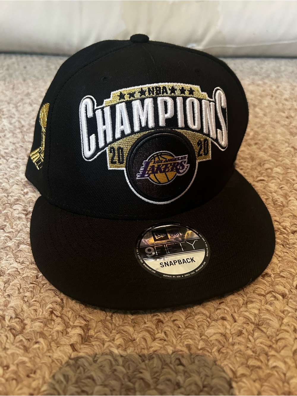 LA Lakers Championship Kobe Bryant LeBron James New Era SnapBack Black Yellow
